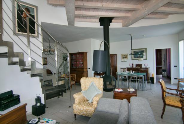Savignano sul Panaro, Living modern in generous spaces 9