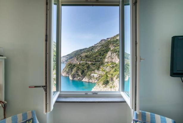 Amalfi Coast- Conca dei Marini (SA), unique townhouse with private access to the sea. Ref.02n 8