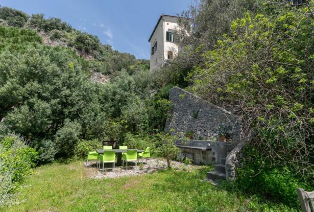 Amalfi Coast- Conca dei Marini (SA), unique townhouse with private access to the sea. Ref.02n 13