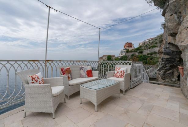 Atrani ( Amalfi coast) luxury apartment with panoramic terrace P.O.A.– ref.03n 34
