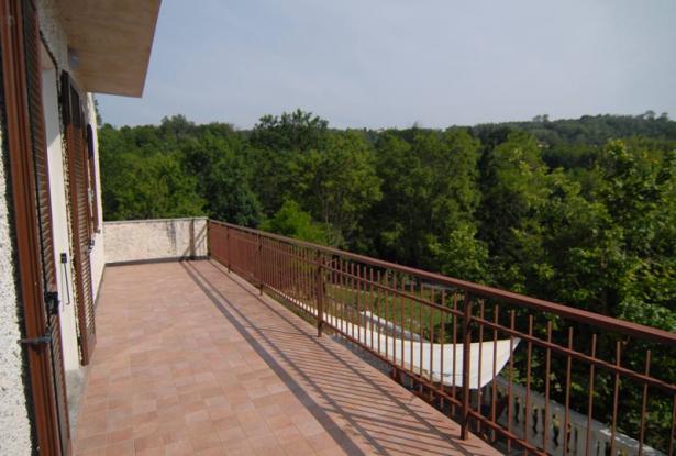 VILLA FOR SALE IN LANGHE AREA VILLA FOR SALE IN LANGHE AREA