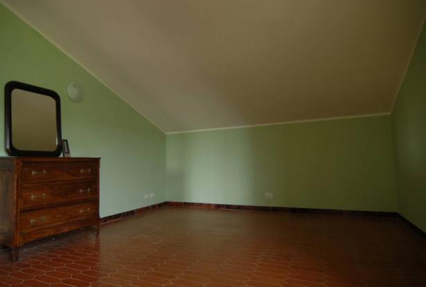 VILLA FOR SALE IN LANGHE AREA VILLA FOR SALE IN LANGHE AREA