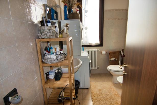 Zocca, ground floor flat with garden 40