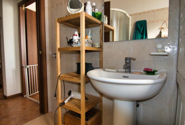 Zocca, ground floor flat with garden 42