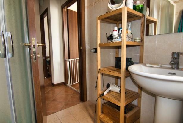 Zocca, ground floor flat with garden 44