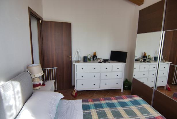 Zocca, ground floor flat with garden 38