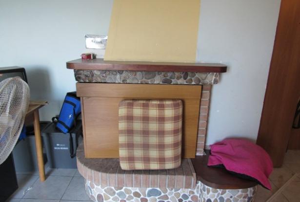 Town house divided into 2 habitable apartments with amazing views and sun terrace. 6