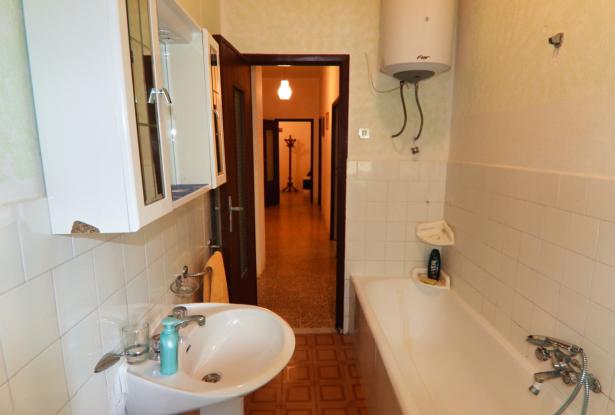 Sassari, three-rooms for investment or living? 48