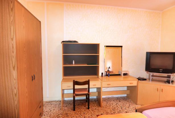 Sassari, three-rooms for investment or living? 10
