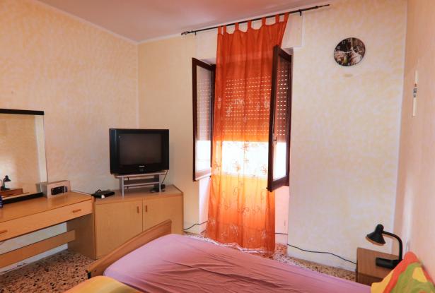 Sassari, three-rooms for investment or living? 8