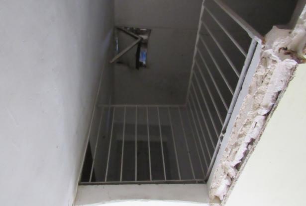Historic, stone property in the old part of town with amazing sun terrace. 3