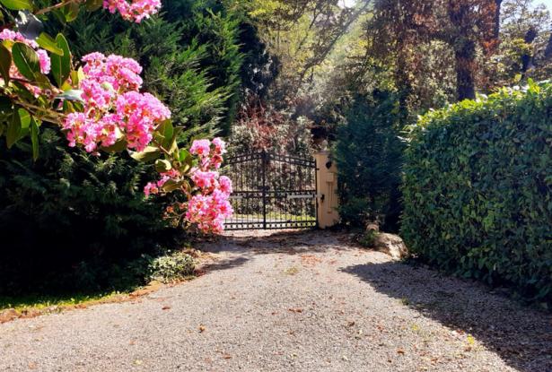 Exquisite Langhe country estate, with park / ALN022 39