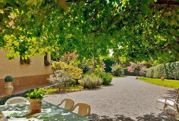 Exquisite Langhe country estate, with park / ALN022 44