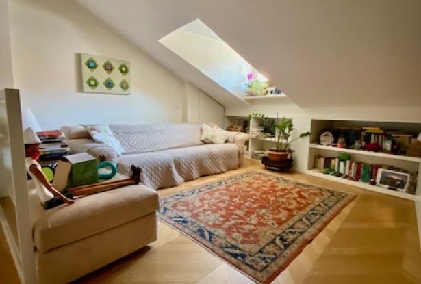 Padua- historic centre. Stunning 2 bedroom apartment . Ref.48a 12