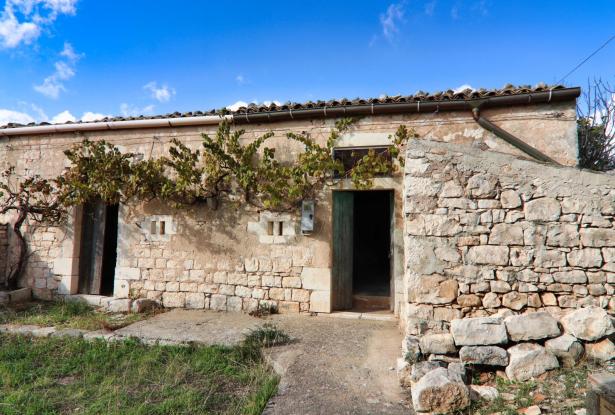 Rosolini the house of "petra" 3