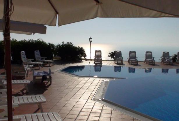Parghelia/Tropea, one bedroom apartment - Swimming pool and stunning views. ref.38k 1