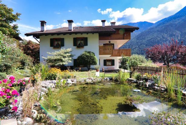 Spiazzo Rendena, your villa in the mountains 1