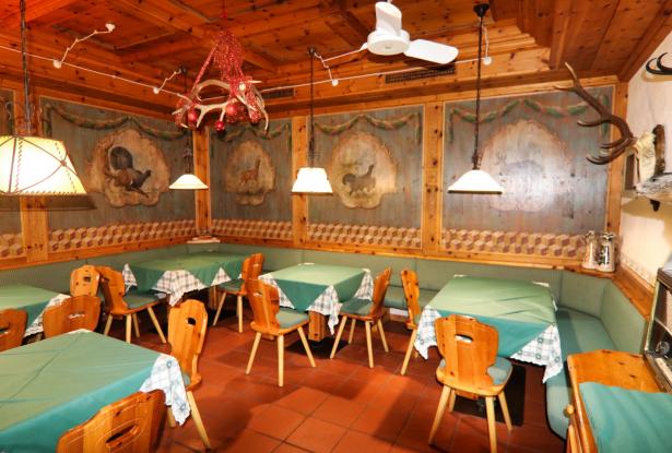 Predazzo, pub-restaurant-pizzeria 36