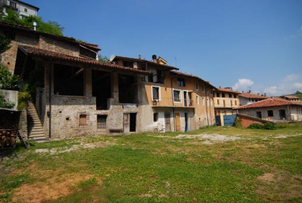 country house for sale in langhe area country house for sale in langhe area