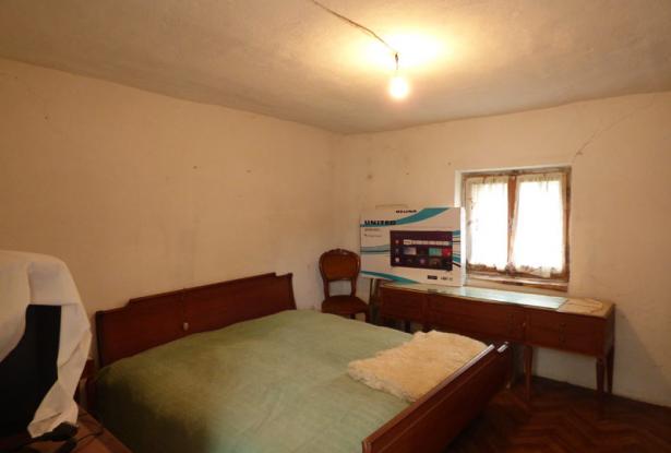 Stone Farm Houses for sale in langhe area Stone Farm Houses for sale in langhe area
