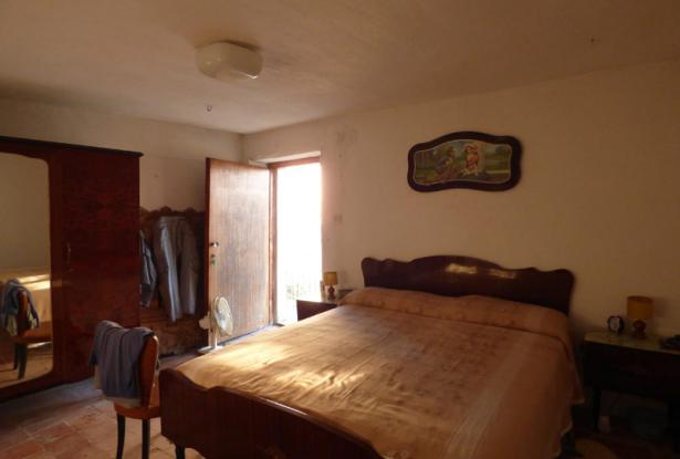 Stone Farm Houses for sale in langhe area Stone Farm Houses for sale in langhe area