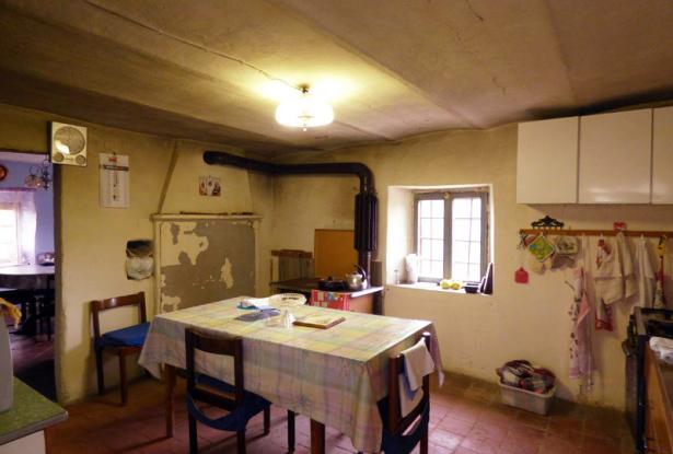 Stone Farm Houses for sale in langhe area Stone Farm Houses for sale in langhe area