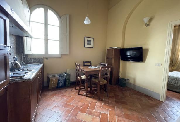 Tuscany – Palaia, charming 1 bedroom apartment with view. Ref 06t 1