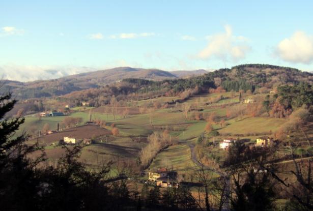 Tuscany – Poppi (AR) apartment in historic hamlet, to renovate. Ref.08t 0