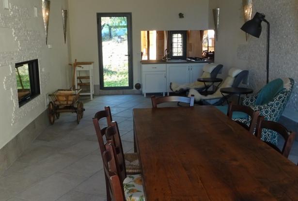 Tuscany- Pratovecchio (AR). Beautiful farmhouse with 10 hectares of land.  Ref. 09t 5