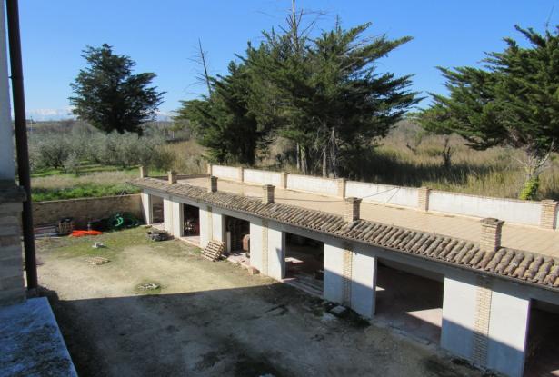 ref. n2818 Partially restored, 200 year old farm house of 450sqm with 5 hectares, sea and mountain views full of character. 4