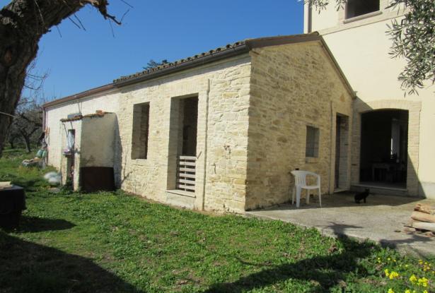 ref. n2818 Partially restored, 200 year old farm house of 450sqm with 5 hectares, sea and mountain views full of character. 6