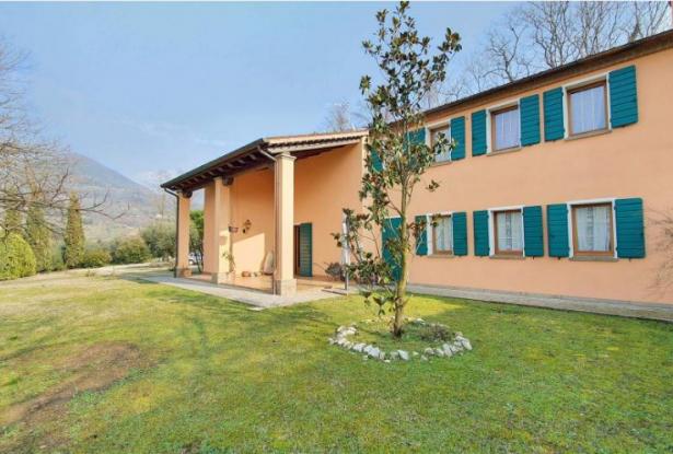 Euganean Hills: beautiful country home with stunning views. Ref.96 0