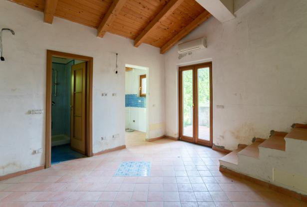 Amalfi Coast - Ravello (SA), unique detached house with lemon grove and breathtaking sea views. Ref.05n 9