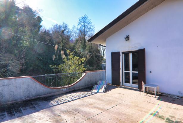 Gemmano, detached house in the hills 50