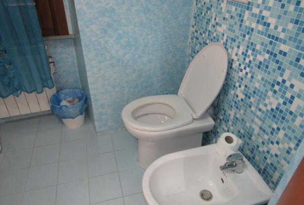 150-year-old town house of 130sqm, completely renovated in a vibrant village 10 minutes to the Trabocchi coast line. 11