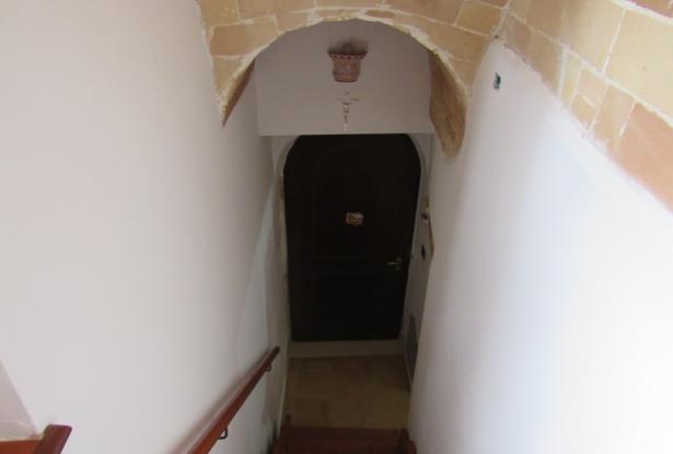 150-year-old town house of 130sqm, completely renovated in a vibrant village 10 minutes to the Trabocchi coast line. 14