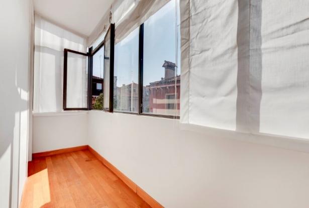 Venice - San Samuele - Stunning three bedroom apartment in historic building. Ref. 185c 4