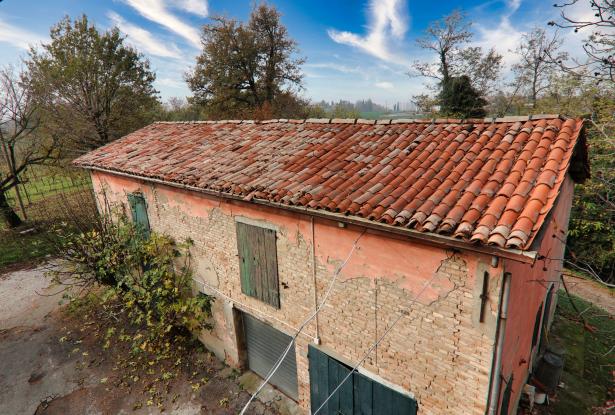 Castelvetro, a farmhouse that tickles the senses 74
