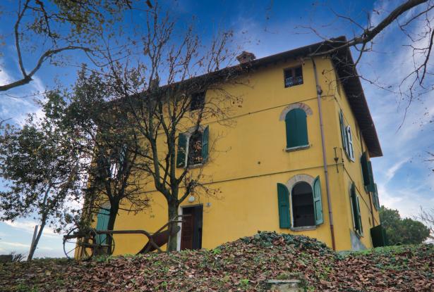Castelvetro, a farmhouse that tickles the senses 4