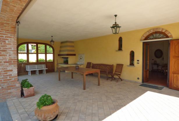 A Restored Country House with Park in the Area of Barolo/ mrg001 A Restored Country House with Park in the Area of Barolo/ mrg001