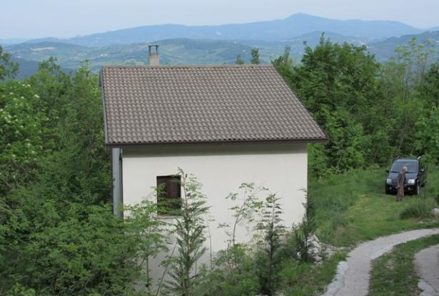 Detached, two bedroom, stone cottage, mountain retreat surrounded by forests, nature and national park. 14