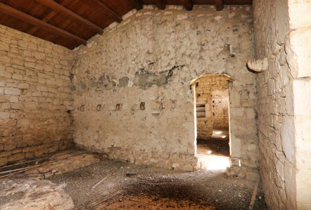 Scicli, stone farmhouse with land 26