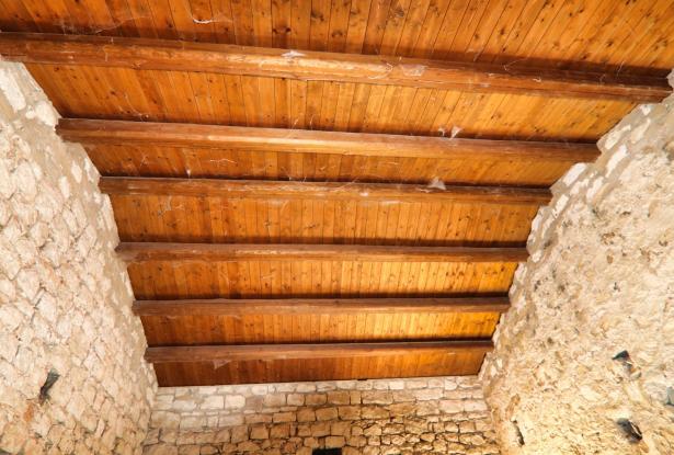 Scicli, stone farmhouse with land 35