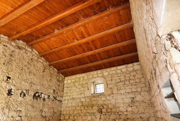 Scicli, stone farmhouse with land 30