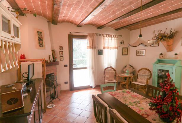 Sassetta, two-room apartment with garden 18