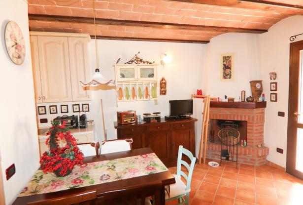 Sassetta, two-room apartment with garden 11