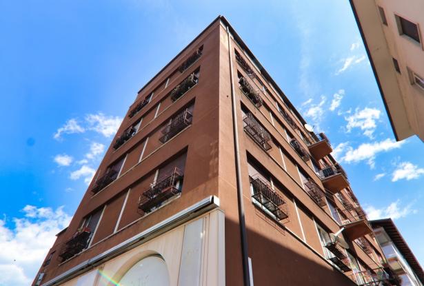 Trento, Viale Verona to live in or to rent? 0