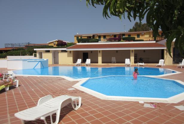 Parghelia/Tropea, two bedroom apartment in condo with pool. Ref 44k 1