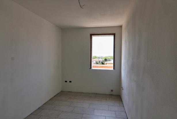 Ponso, new the building new the flat 14