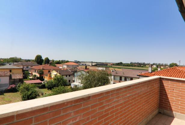 Ponso, new the building new the flat 17
